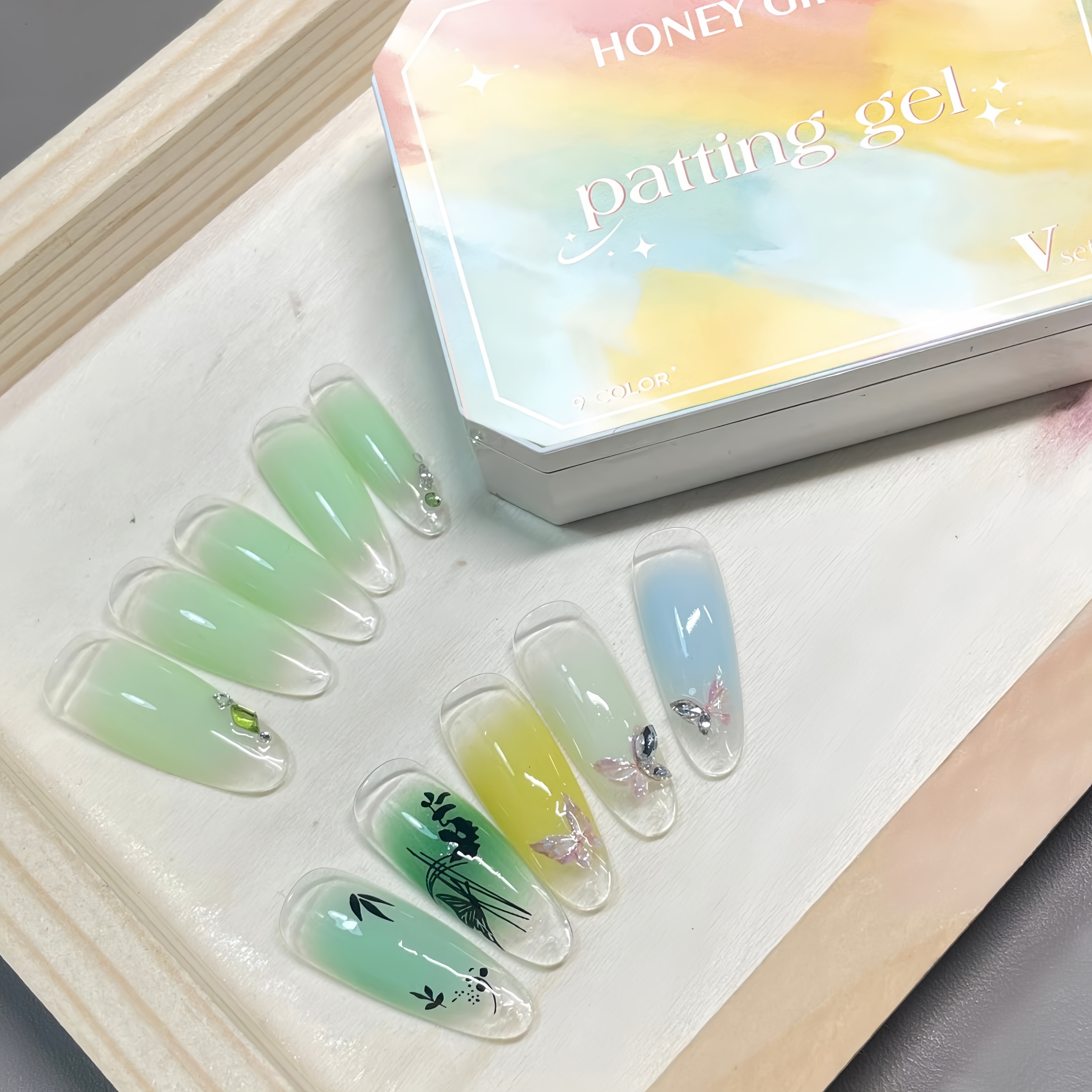 9-color solid nail polish,Bean - Resin Art Gel recension och pris