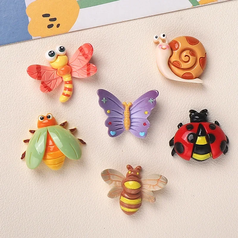10Pcs Cartoon Resin Cute Bees, - Resin Art Phone Case recension och pris