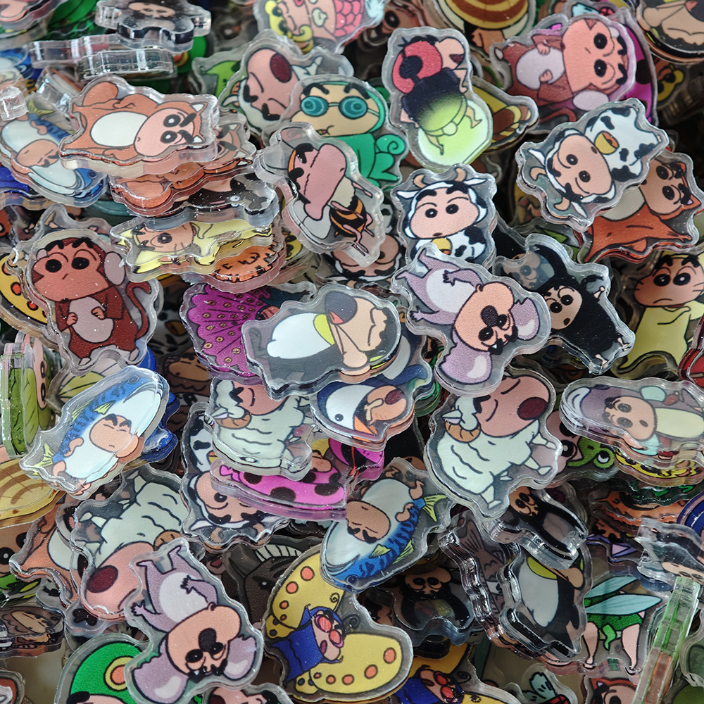 50pcs/set Cartoon Crayon Shin- - Resin Art Phone Case recension och pris