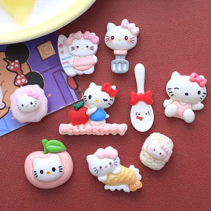 100pcs Kawaii Sanrio Hello Kit - Resin Art Phone Case recension och pris